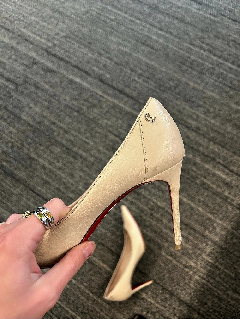 Christian Louboutin Pigalle Follies 100 Patent Leather Pumps Cream & Red